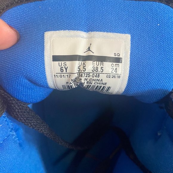 2018 Air Jordan 1 Mid 'Royal Splatter' - Picture 7 of 7